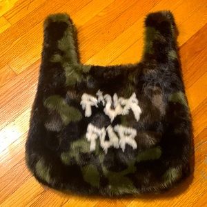 Heurueh Faux Fur Medium Tote 💚
